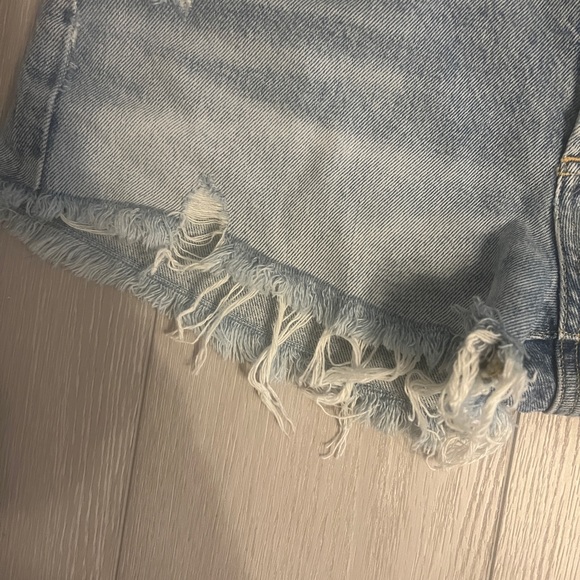Agolde Parker Swapmeet Shorts Size 27 - Picture 3 of 6